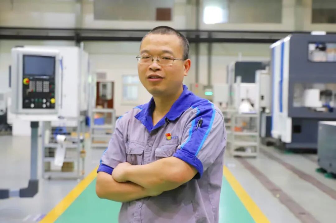 全国工业和信息化系统劳动模范——高槐